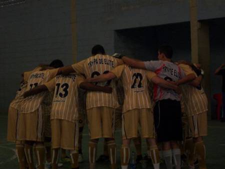 Nossa corrente e forte